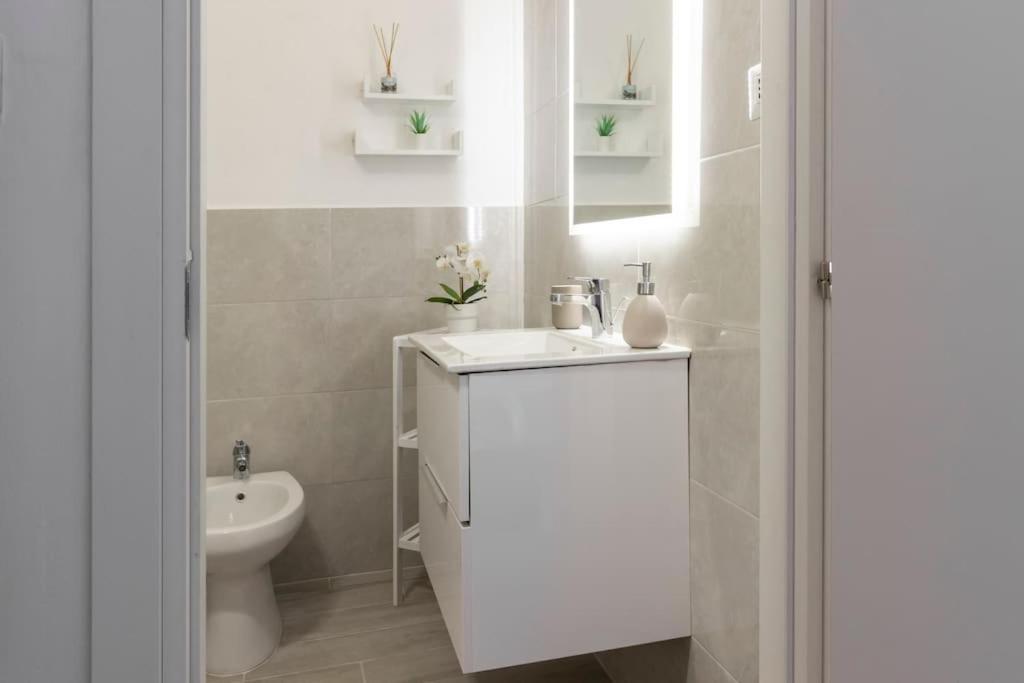 Centro Deluxe Suite Con Wi-Fi E Netflix Torino Esterno foto