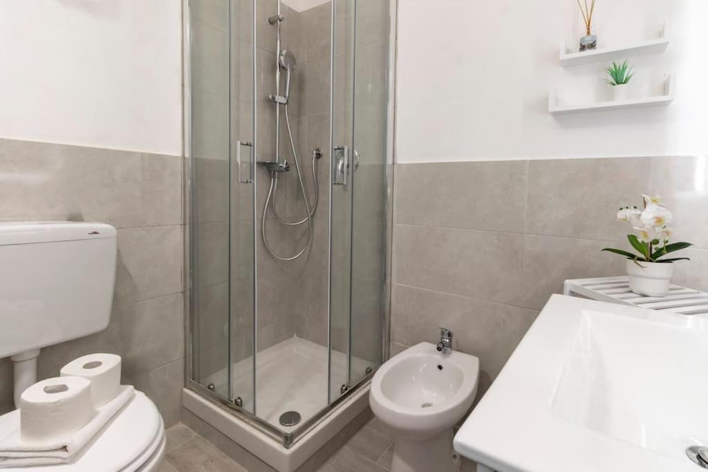 Centro Deluxe Suite Con Wi-Fi E Netflix Torino Esterno foto