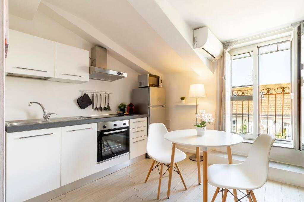 Centro Deluxe Suite Con Wi-Fi E Netflix Torino Esterno foto